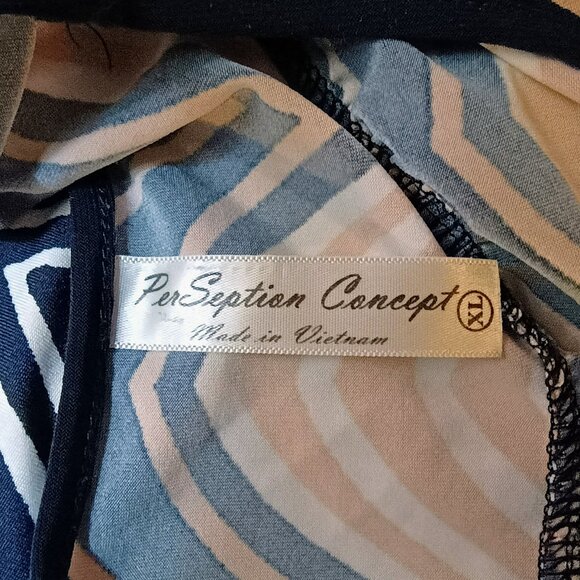 EUC: Per Seption Concept Sze XL Navy Blue, Beige & White Chevron Top - Picture 3 of 4